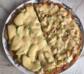 Пицца на кабачковом тесте