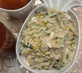 Салат с тунцом