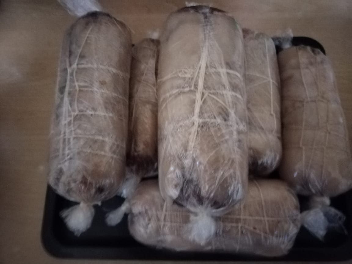 Рулеты из свиной рульки