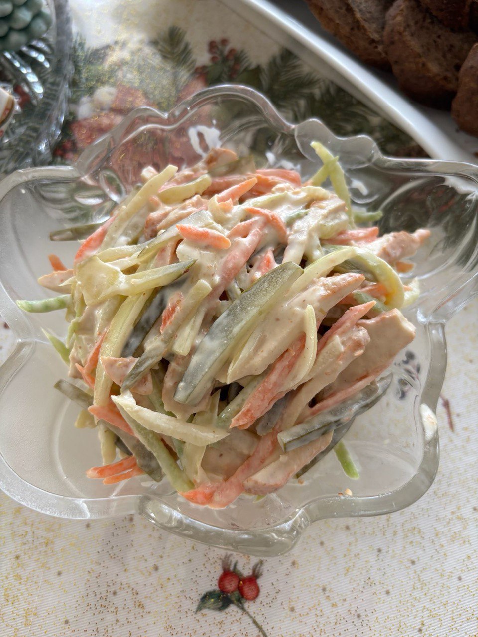 Салат с куриной грудкой