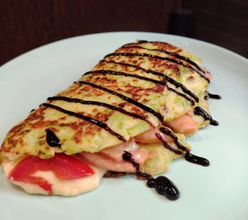 Кабачковый блинчик с начинкой