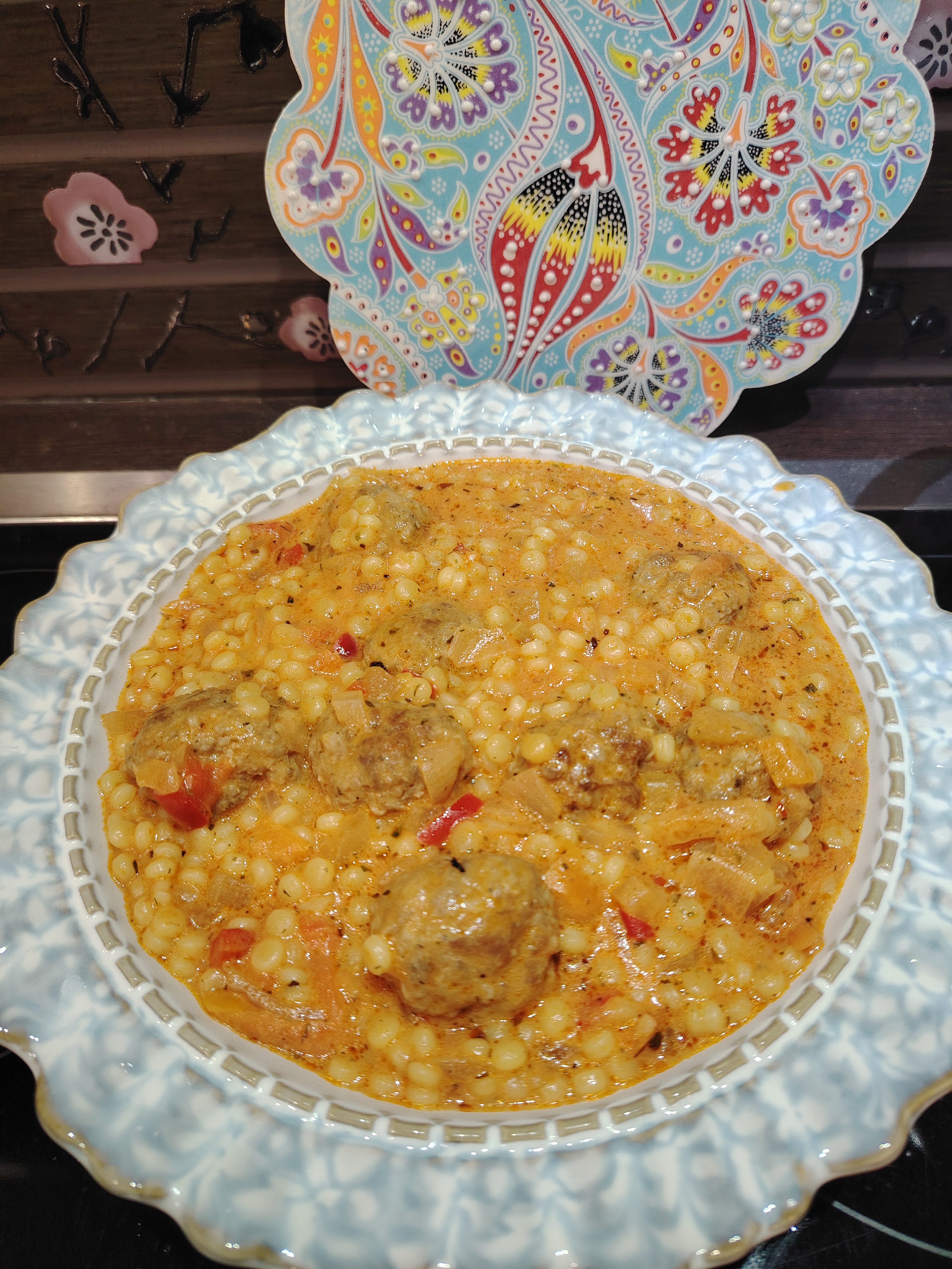 Паста птитим с фрикадельками